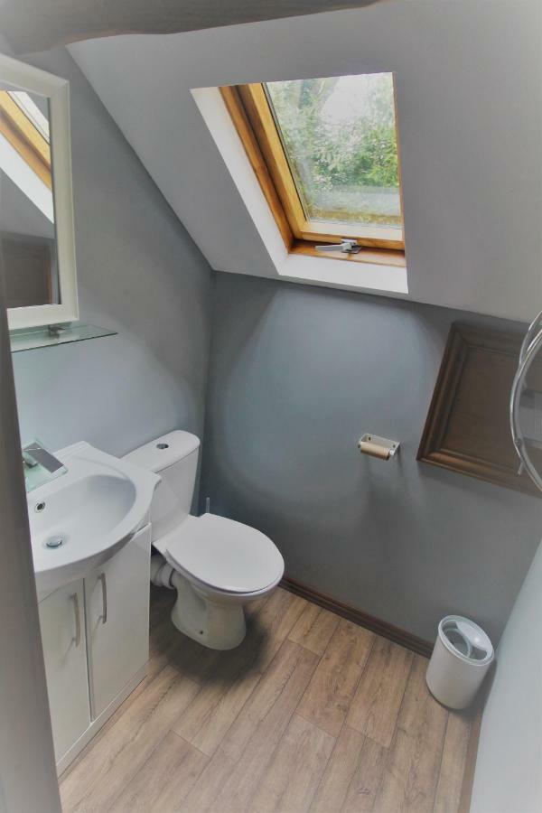 Vila Rose Coach House Pendine Exteriér fotografie